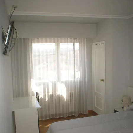 Cid Gæstehus Ourense